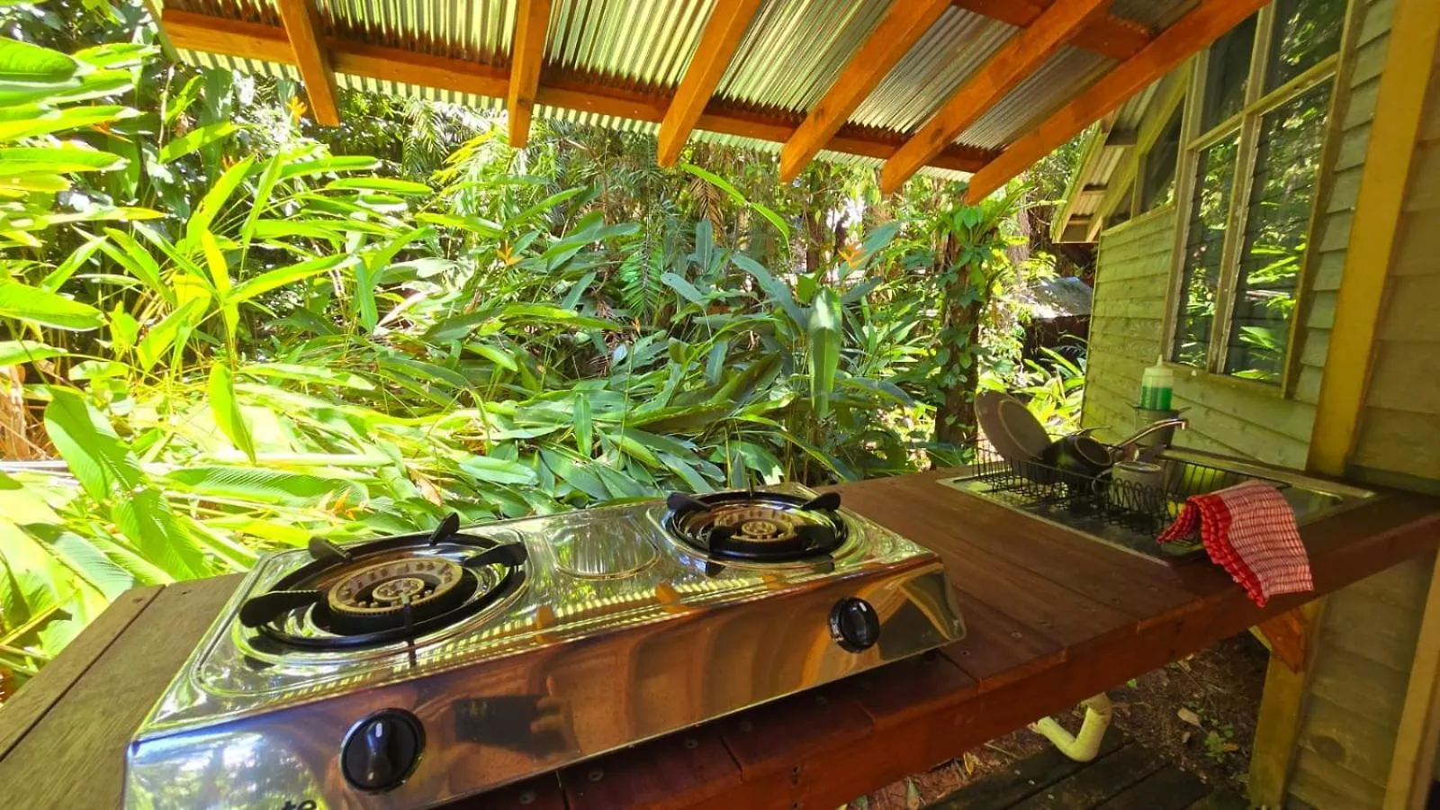 Ferntree Rainforest Lodge Cape Tribulation 0*,
